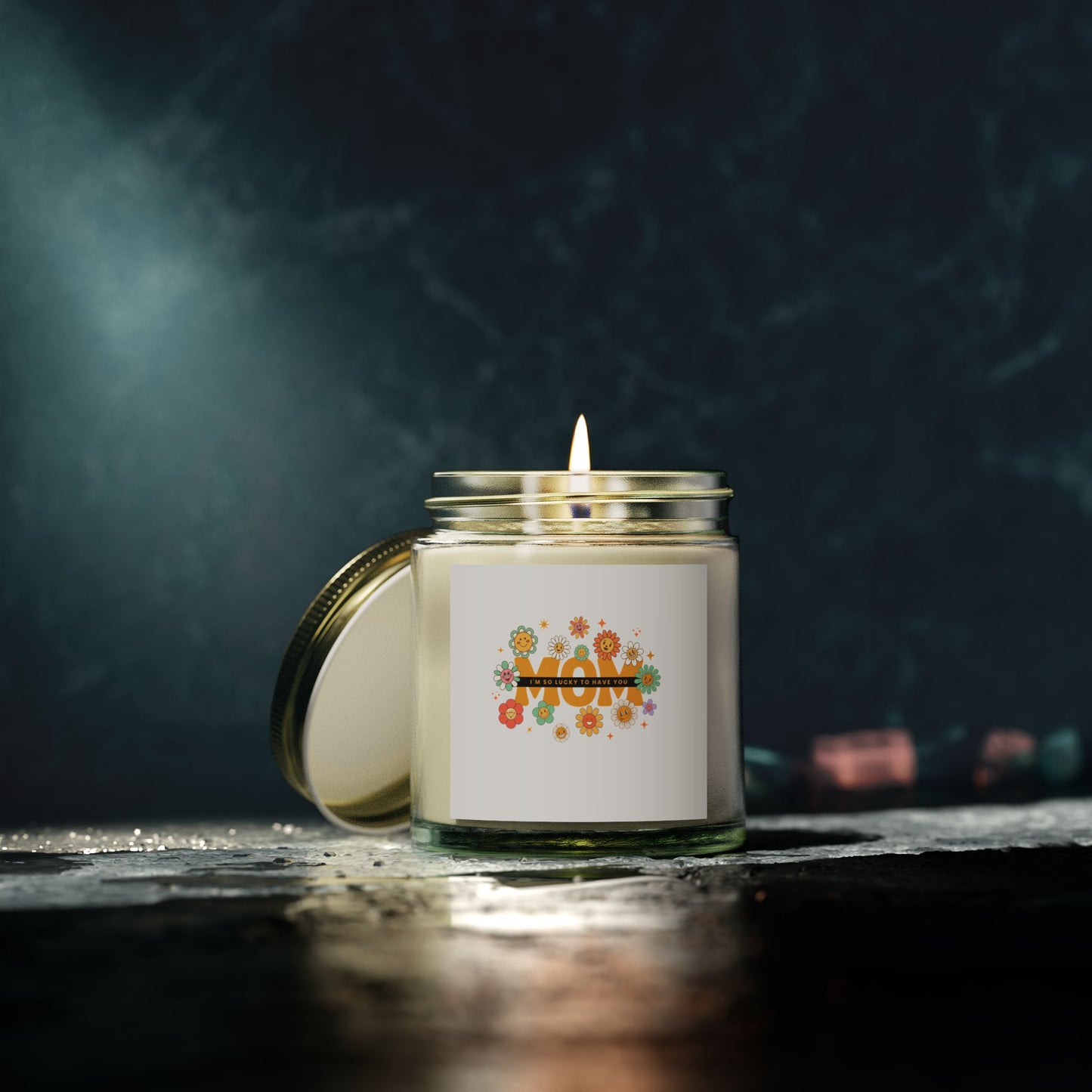 "Lucky to have you MOM" Candle