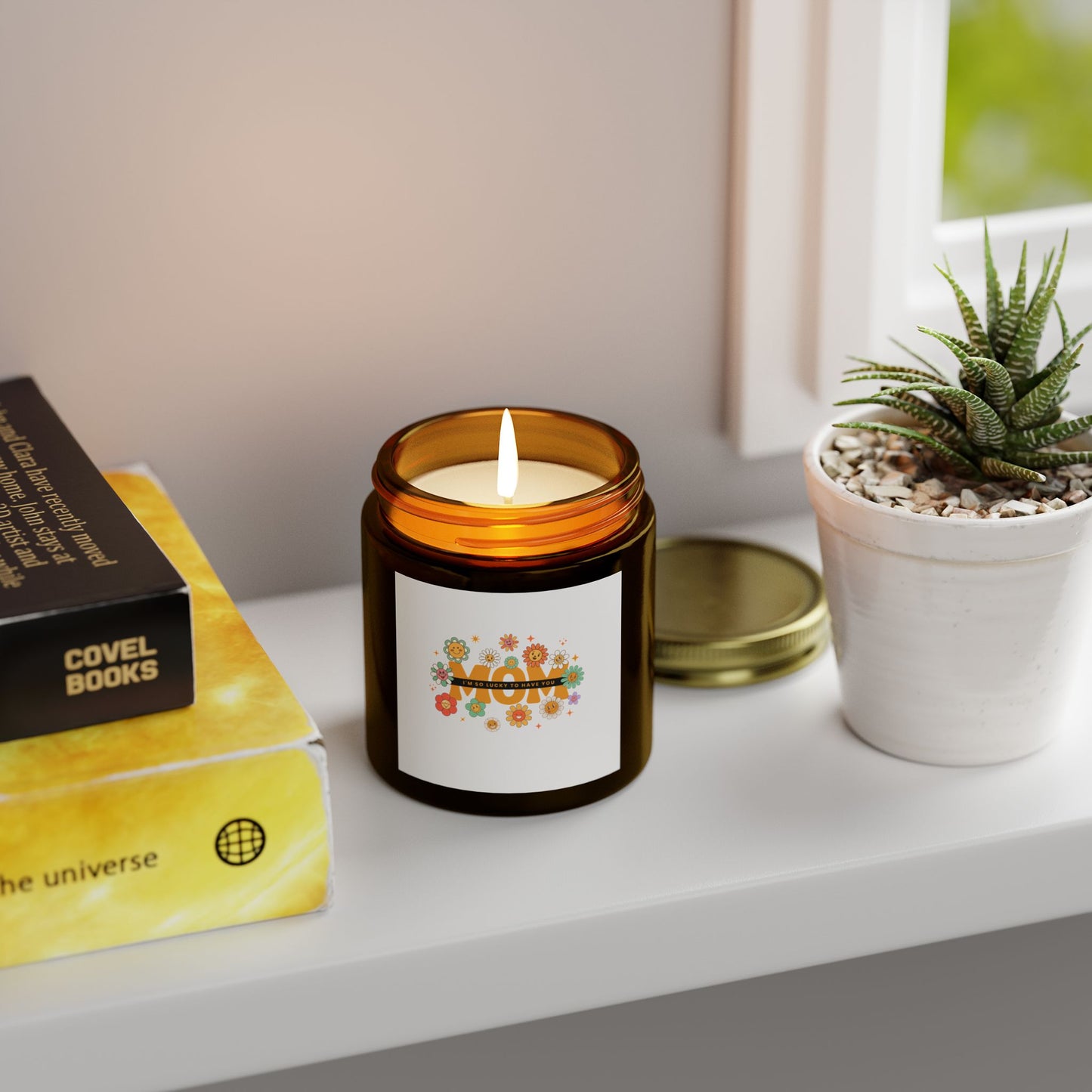 "Lucky to have you MOM" Candle